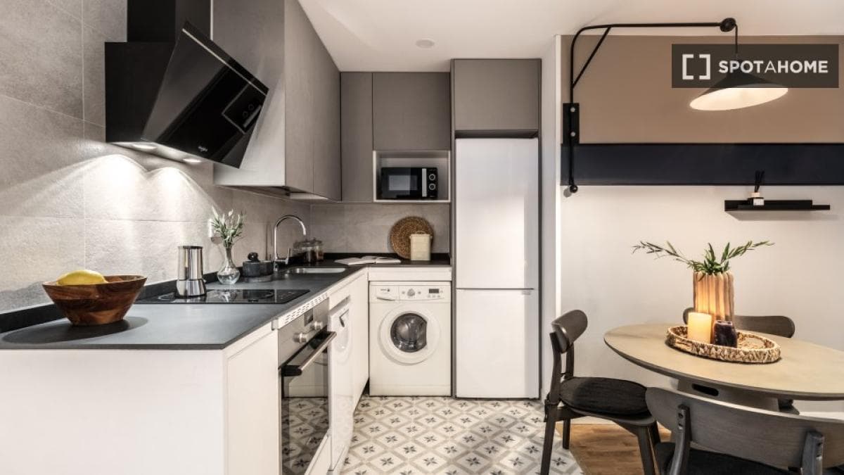Properties for sale and rent in Spain photo 2