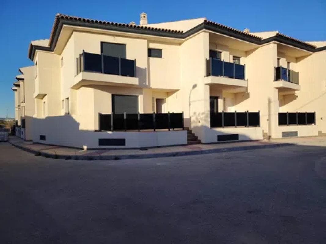 Venta de chalet adosado en Calle Prta Azul, 3 , Murcia photo 3