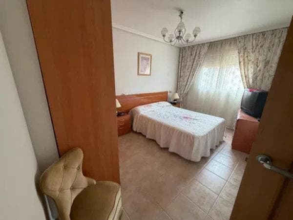 Sprzedaż mieszkania w Calle Espoz y Mina, 42, Santa Pola
photo 1