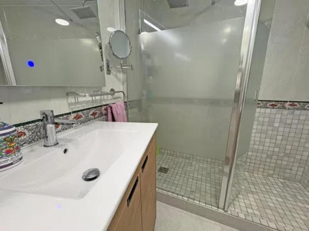 Venta de piso en Barrio Ensanche-Diputación, Alicante / Alacant
photo 4