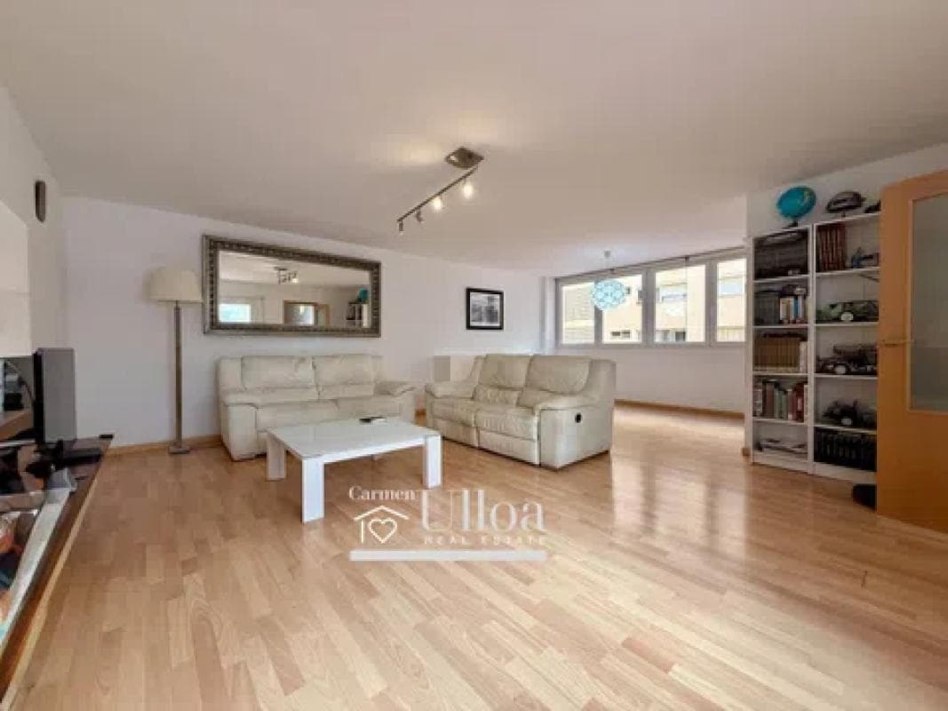 Venta de piso en Avenida de Ramón y Cajal, 8, Alicante / Alacant
photo 2