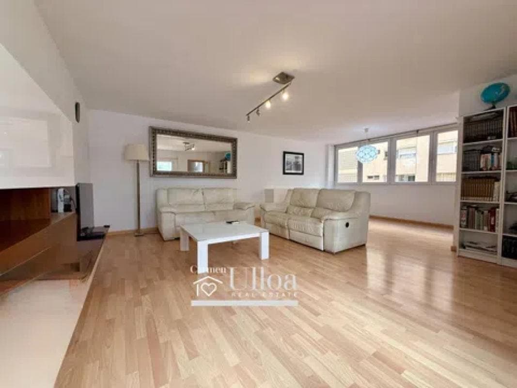 Venta de piso en Avenida de Ramón y Cajal, 8, Alicante / Alacant
photo 5