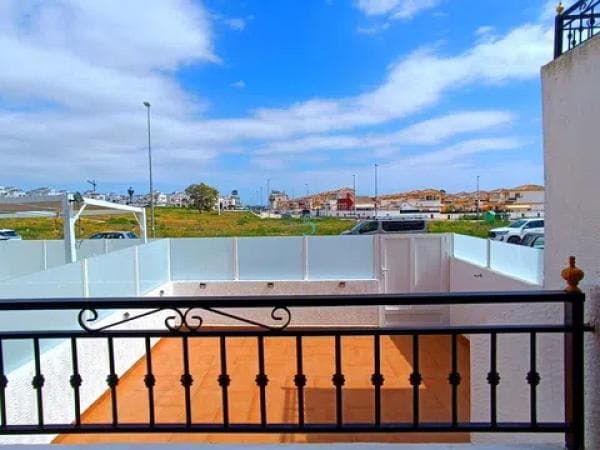 Sale of flat in Desamparados-Hurchillo-Torremendo, Orihuela
thumbnail 1