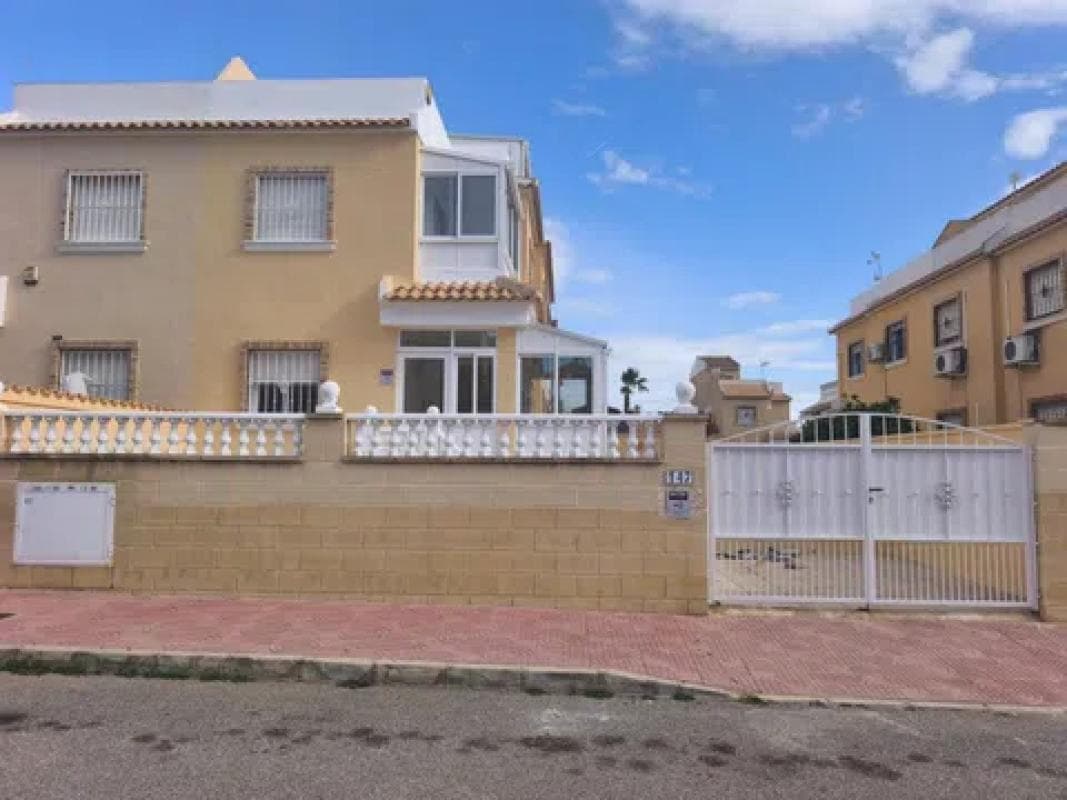 Propiedades en venta y alquiler en España photo 2