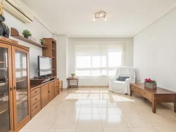 Venta de piso en CL VIRGEN, 3, Santa Pola
photo 1