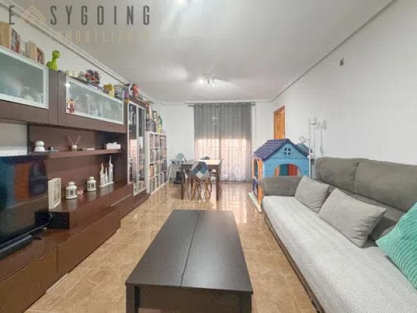 Sale of flat in Calle Antonio Orts, Benijofar
photo 1