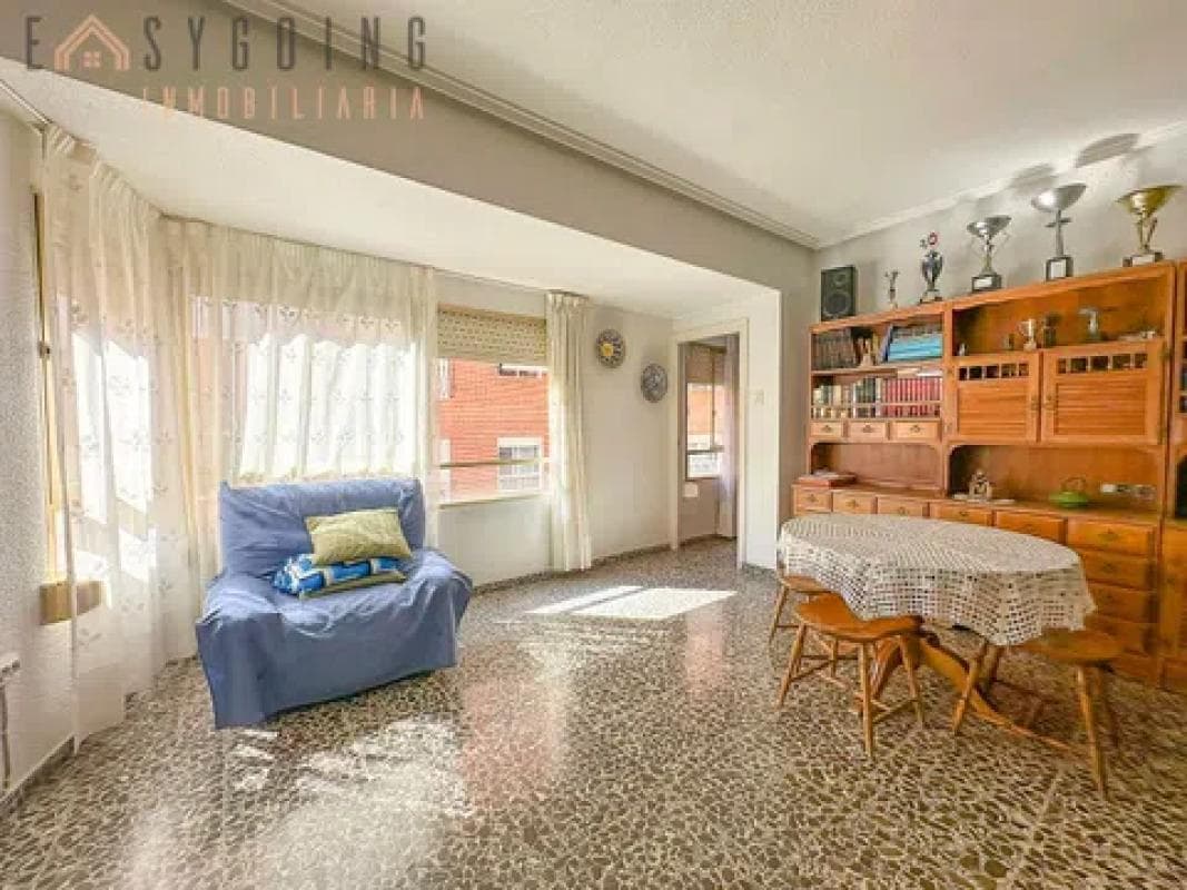 Venta de piso en Calle de Sant Antoni, Santa Pola
photo 2