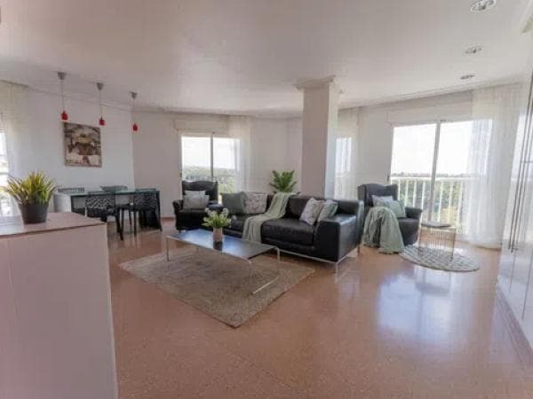 Venta de piso en Barrio Los Magros-Casablanca, Elche / Elx
photo 1
