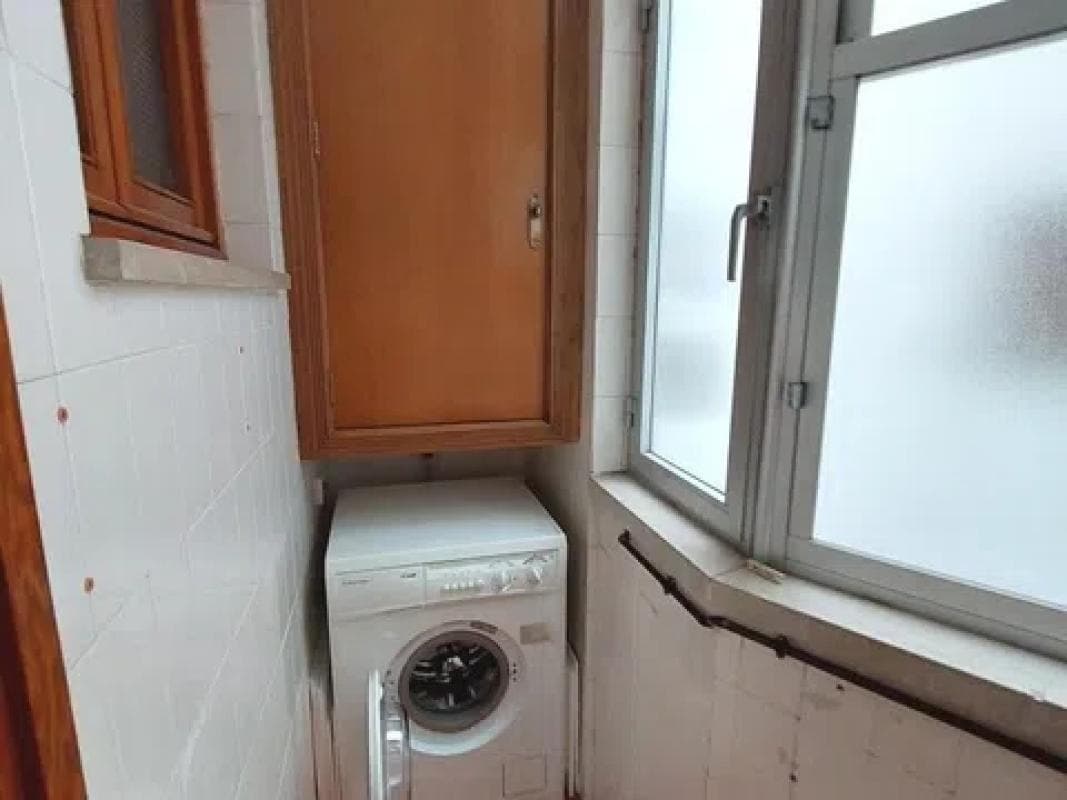 Venta de piso en Barrio Casco Histórico-Santa Cruz, Alicante / Alacant
photo 5