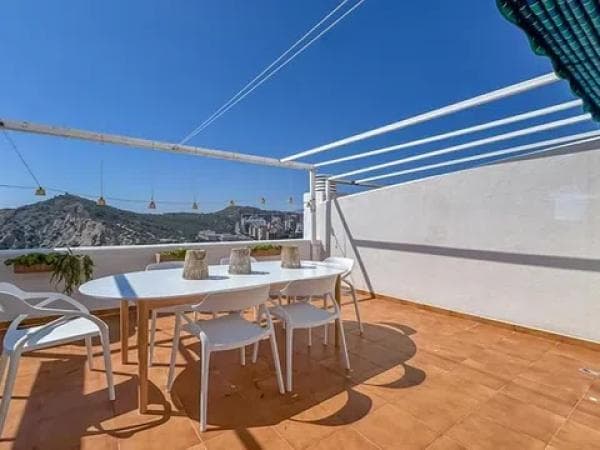 Sprzedaż mieszkania w Calle Laredo, Benidorm
thumbnail 1