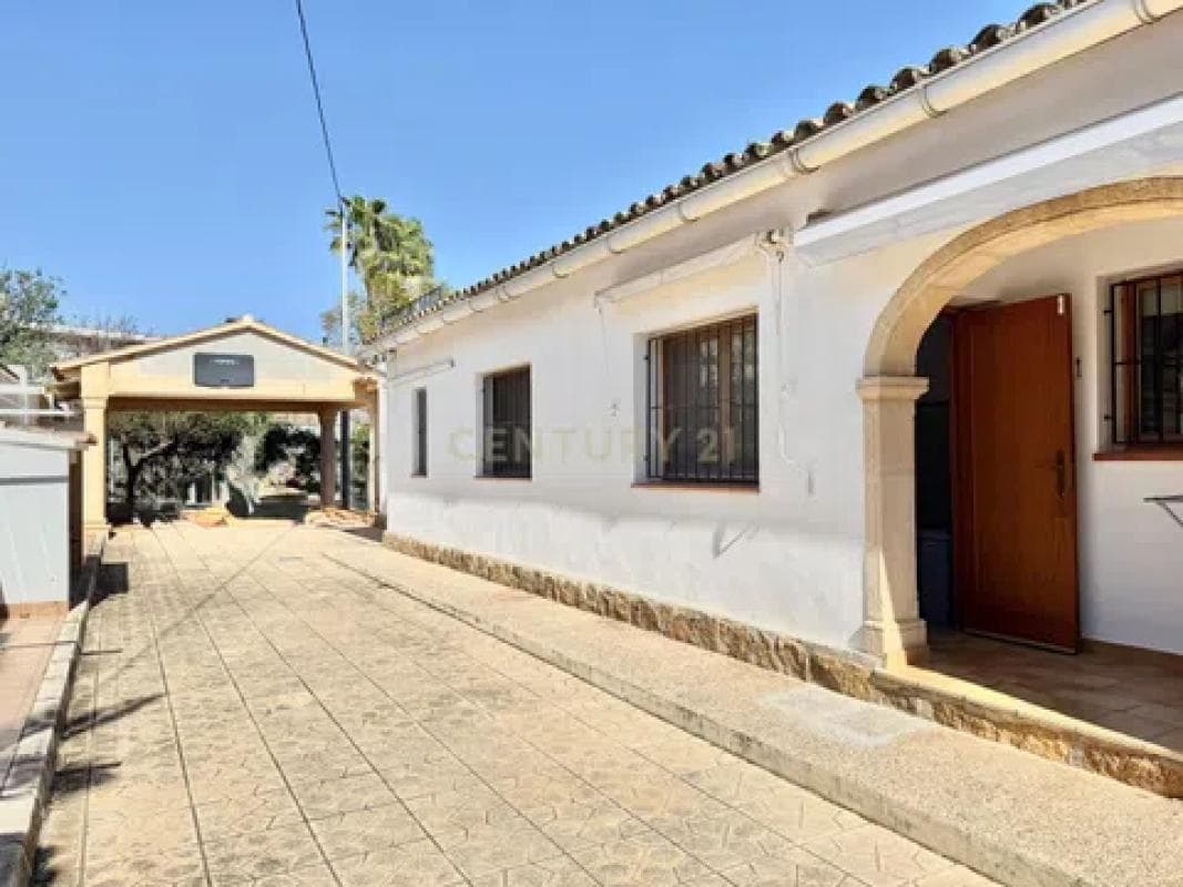 Property photo 3