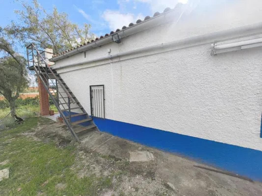 Propiedades en venta y alquiler en España photo 4
