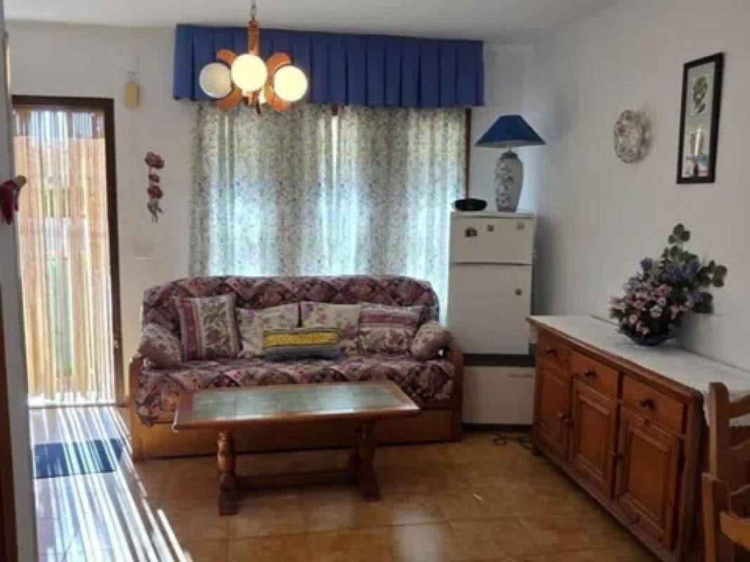 Venta de piso en Calle Doctor Waksman, Torrevieja
photo 2