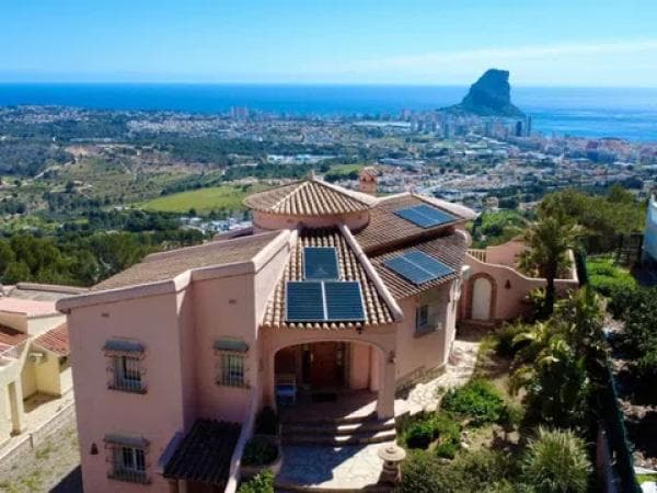 Chalet independiente en venta en Oltamar-Cucarres, Calpe
photo 1