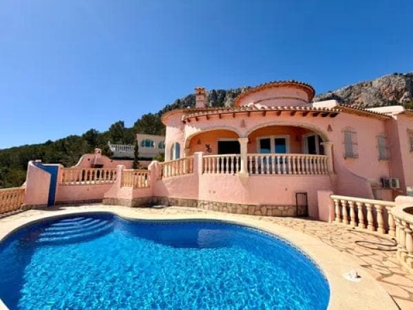 Chalet independiente en venta en Oltamar-Cucarres, Calpe
thumbnail 2