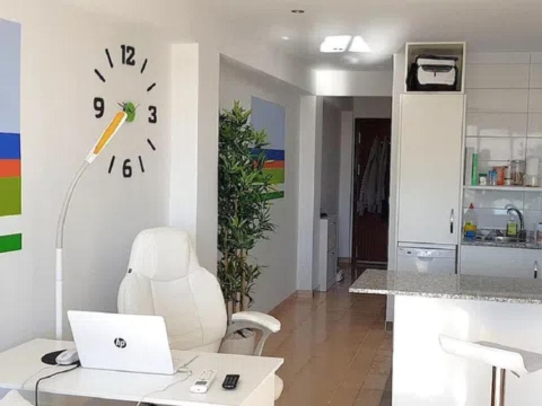 Sale of apartment in Calle de Moraira, 4, Alicante
photo 2