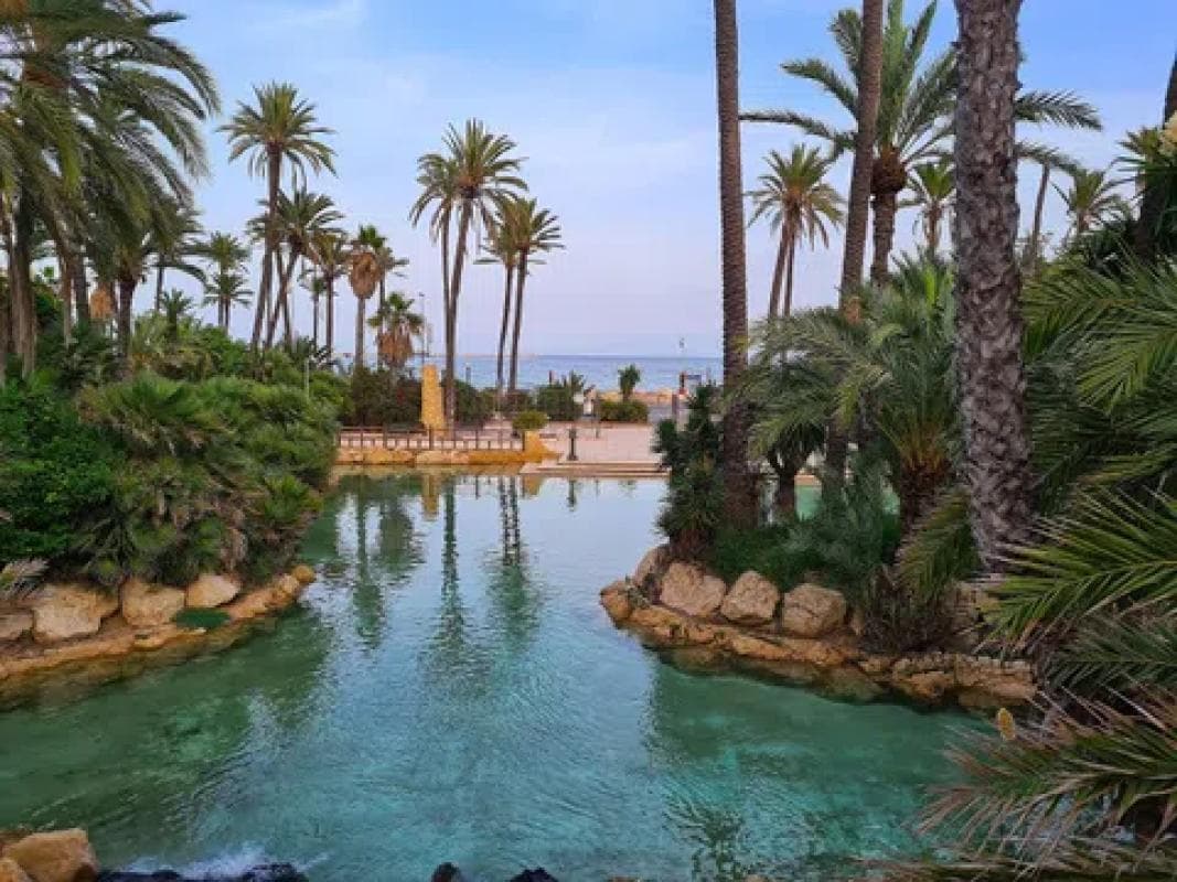 Sale of apartment in Calle de Moraira, 4, Alicante
photo 5