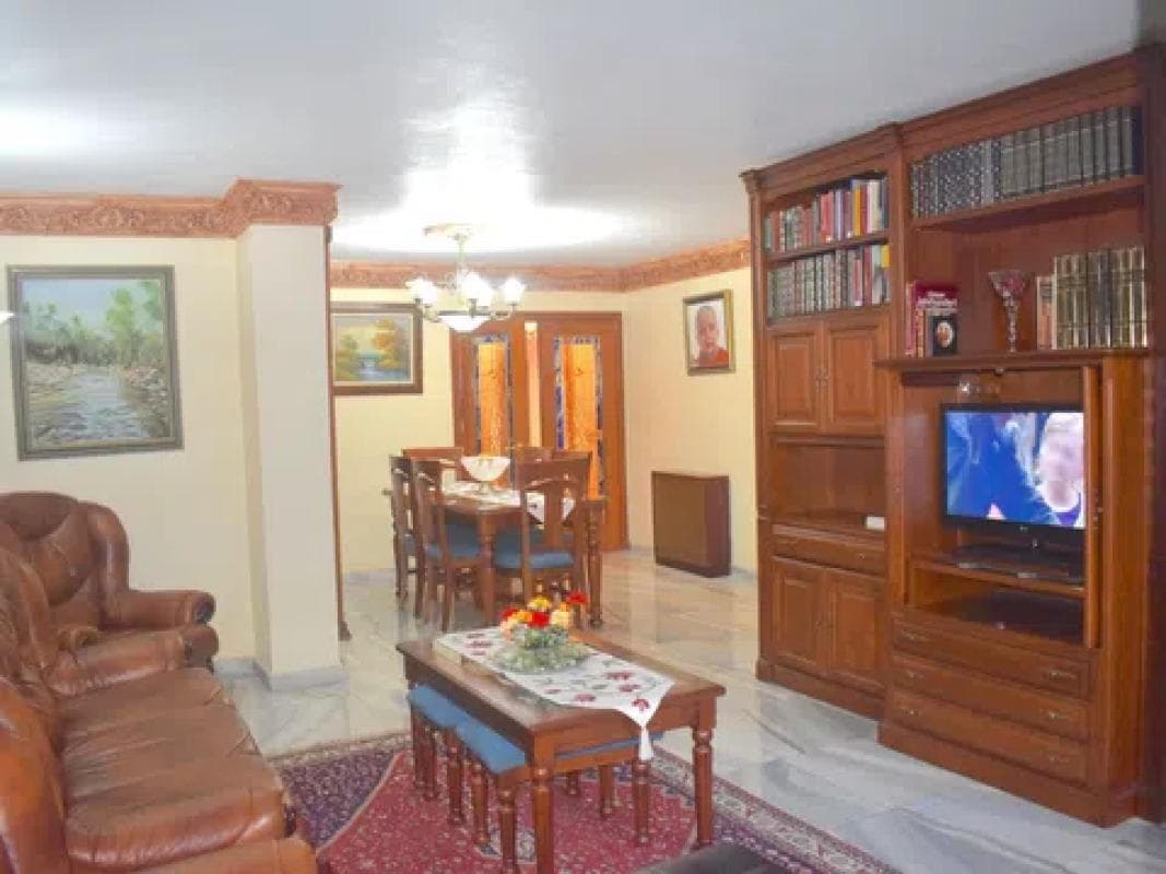 Sale of apartment in Calle General O'Donnell, 15, Alicante
photo 2