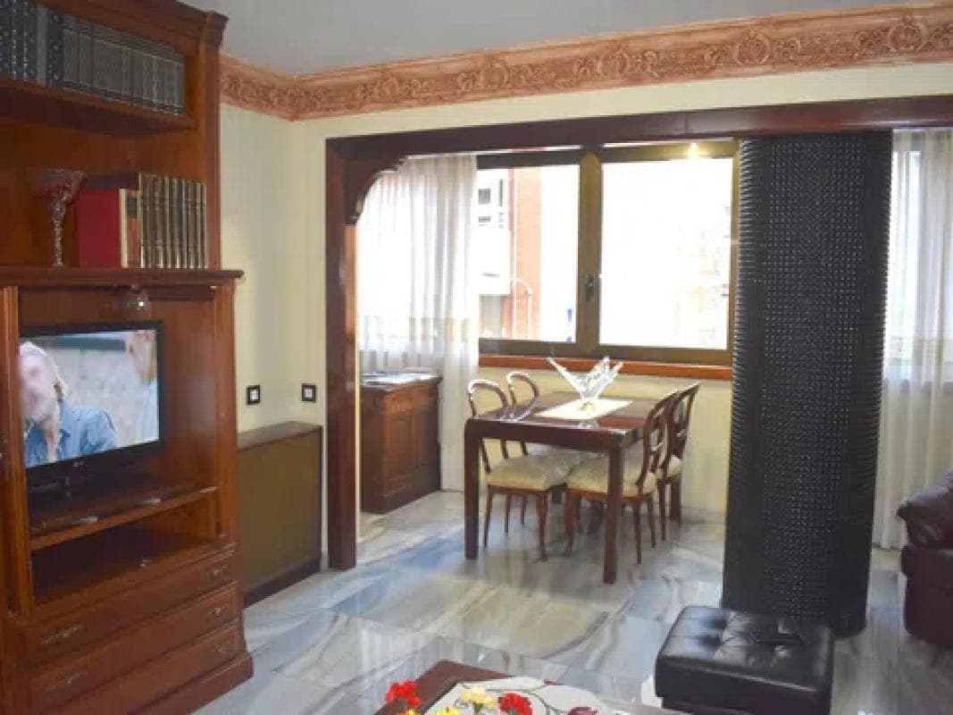 Sale of apartment in Calle General O'Donnell, 15, Alicante
photo 5