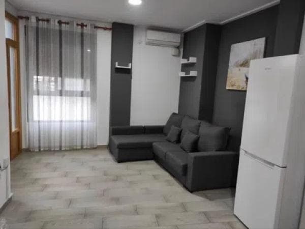 Venta de piso en Barrio Carrús Este, Elche / Elx
thumbnail 1