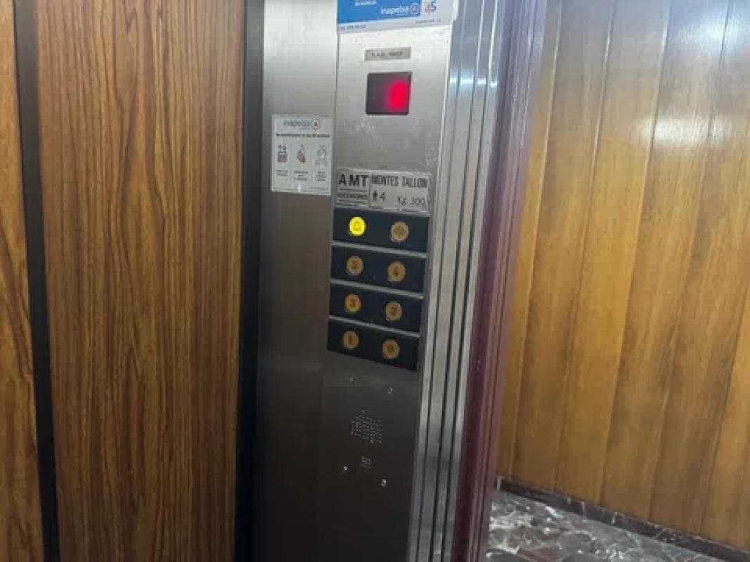 Venta de piso en Barrio Santo Domingo, Alicante / Alacant
photo 5