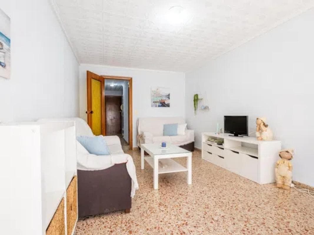 Venta de piso en Barrio El Acequión, Torrevieja
photo 5