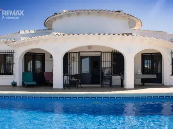 Independent chalet for sale in Calle Pintor Dali, Rafol de Almunia
thumbnail 2
