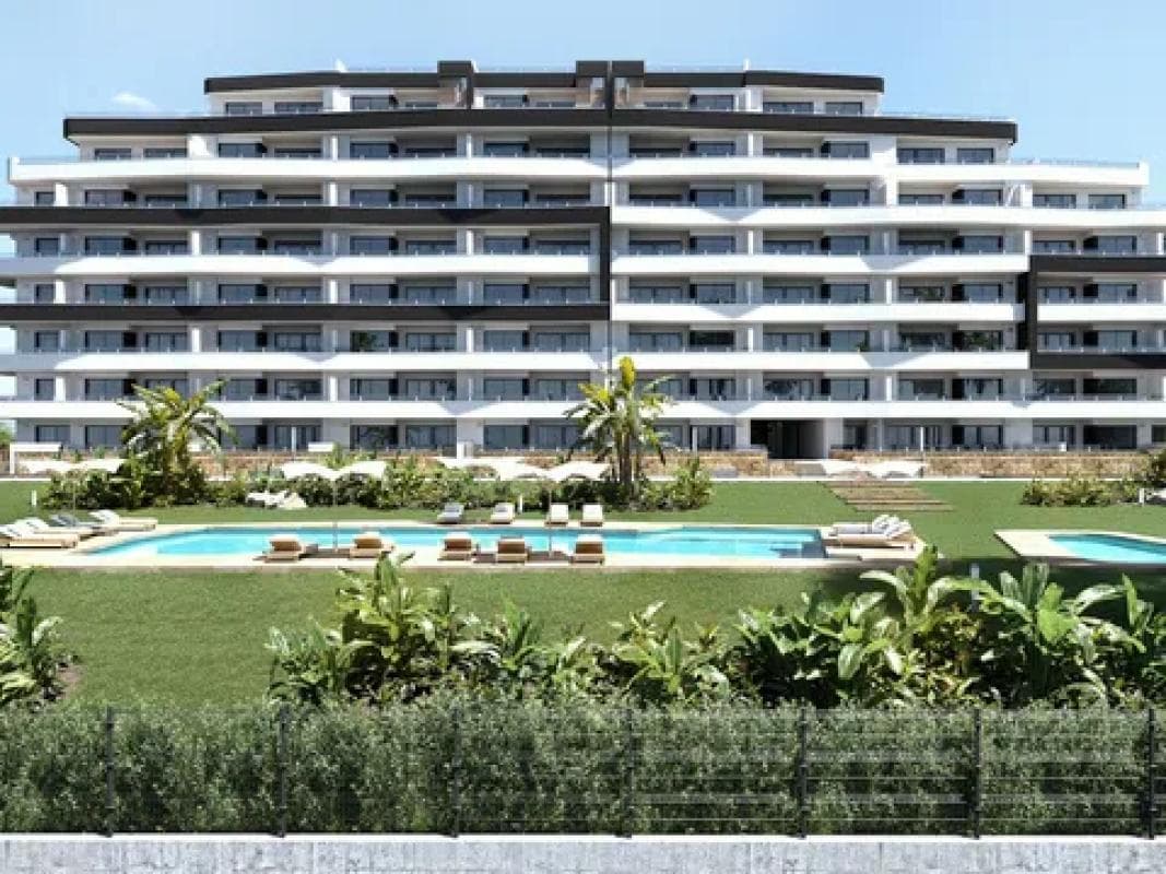 Venta de piso en Calle Chopin, San Miguel de Salinas
photo 3