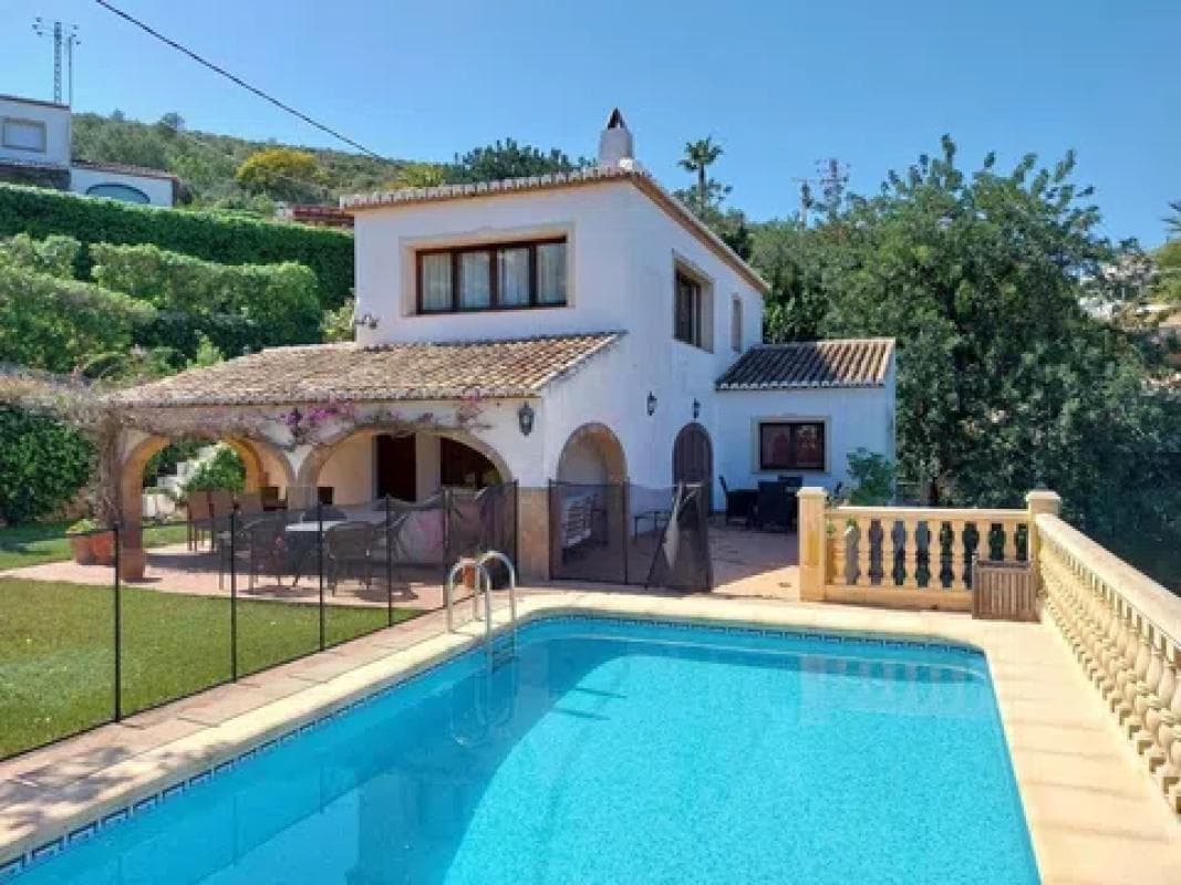 Property photo 2
