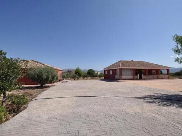 Chalet independiente en venta en Sax, Sax
thumbnail 1