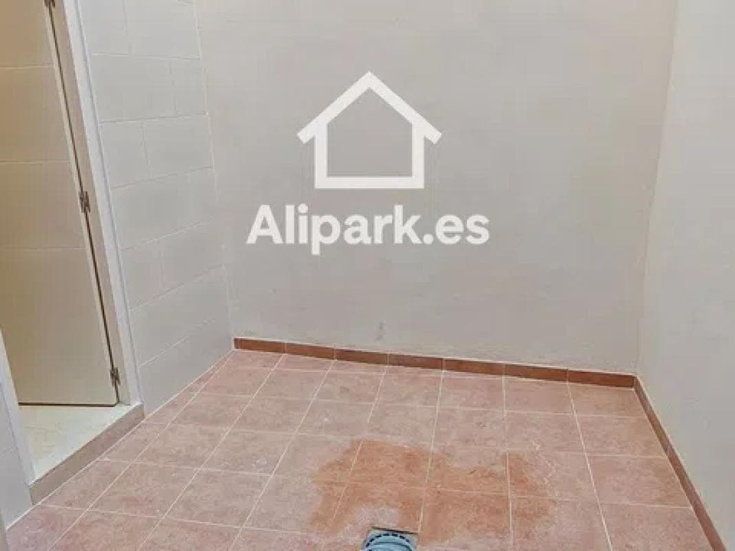 Nieruchomości na sprzedaż i do wynajęcia w Hiszpanii photo 5