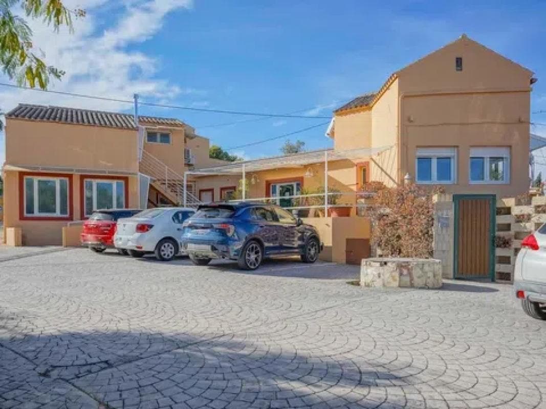 Property photo 4
