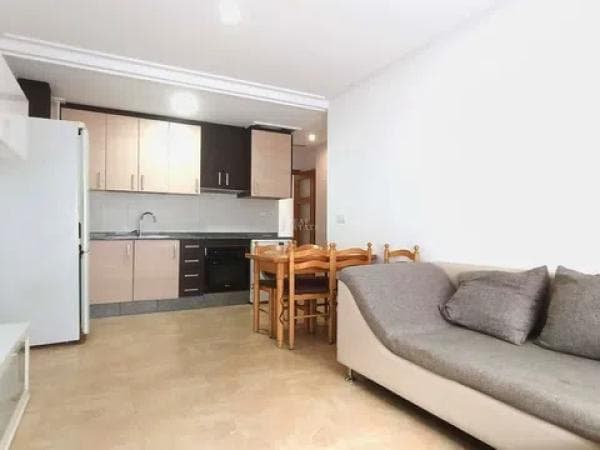 Venta de piso en Barrio Plaza Crevillente-Juzgados, Elche / Elx
photo 1
