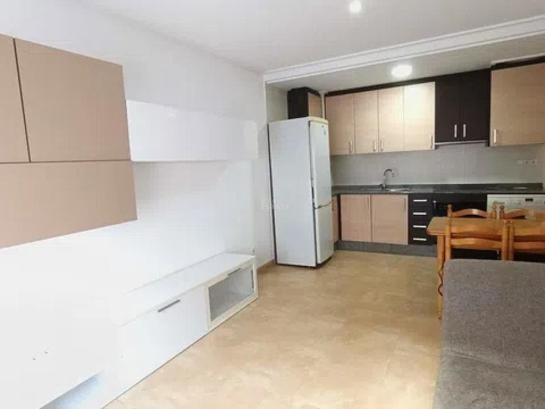 Venta de piso en Barrio Plaza Crevillente-Juzgados, Elche / Elx
photo 2
