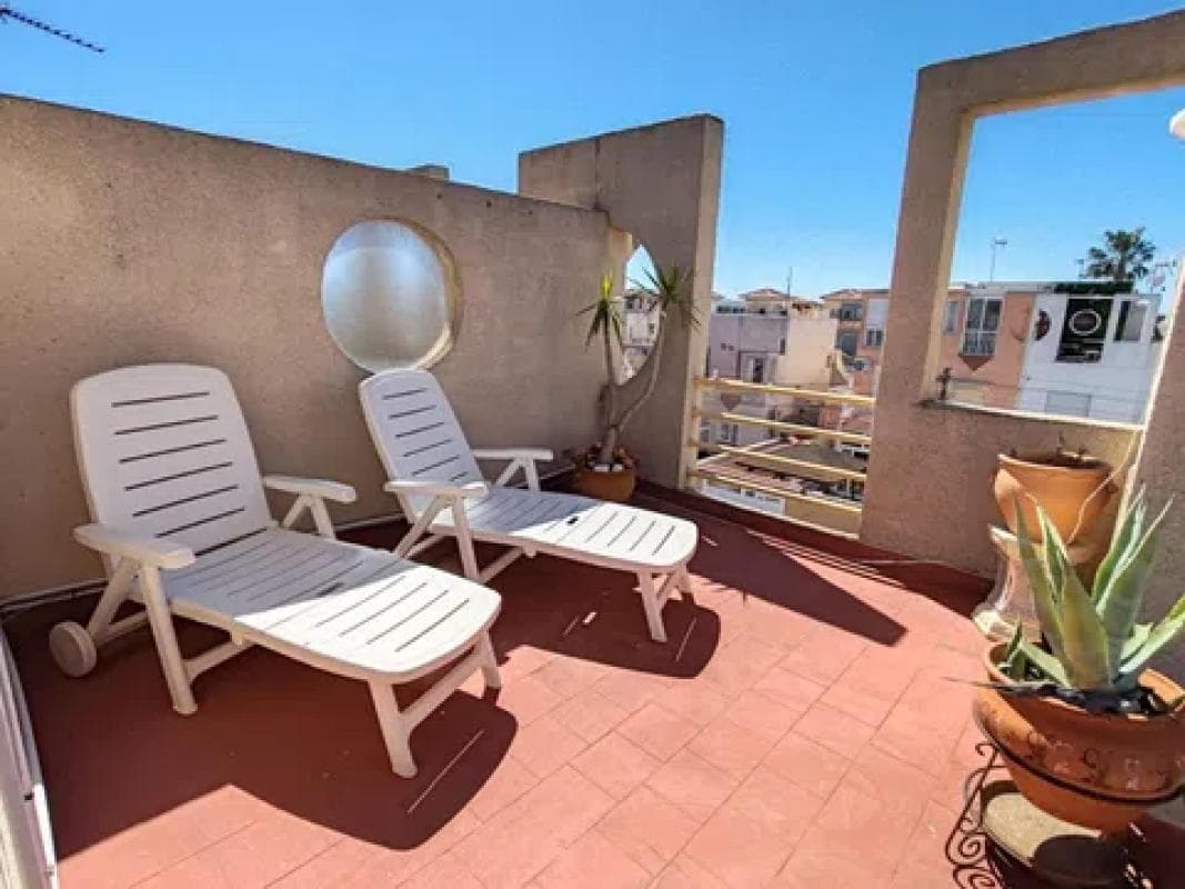 Venta de chalet independiente en Barrio La Siesta - El Salado - Torreta, Torrevieja
photo 5
