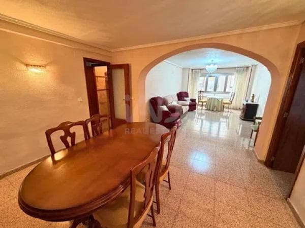 Продажа квартиры на Calle de Alicante, 17, Хихона
photo 1