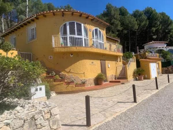 Chalet independiente en venta en Alcalalí, Alcalalí
photo 1