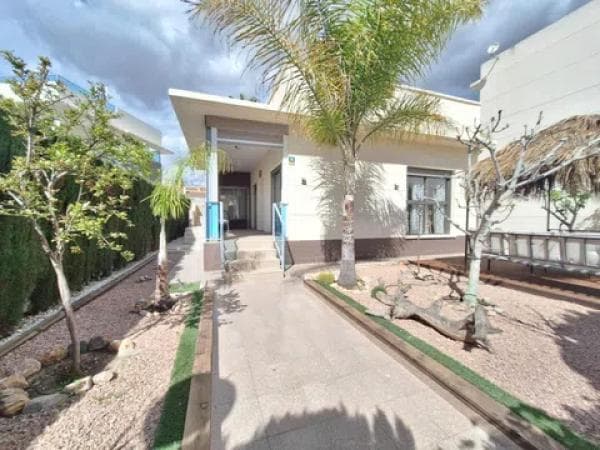 Chalet pareado en calle Pontevedra, 18 photo 1
