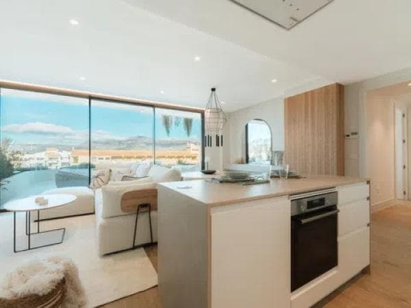 Duplex en venta en Calle Andròmeda, 1, Alfaz del Pi thumbnail 2
