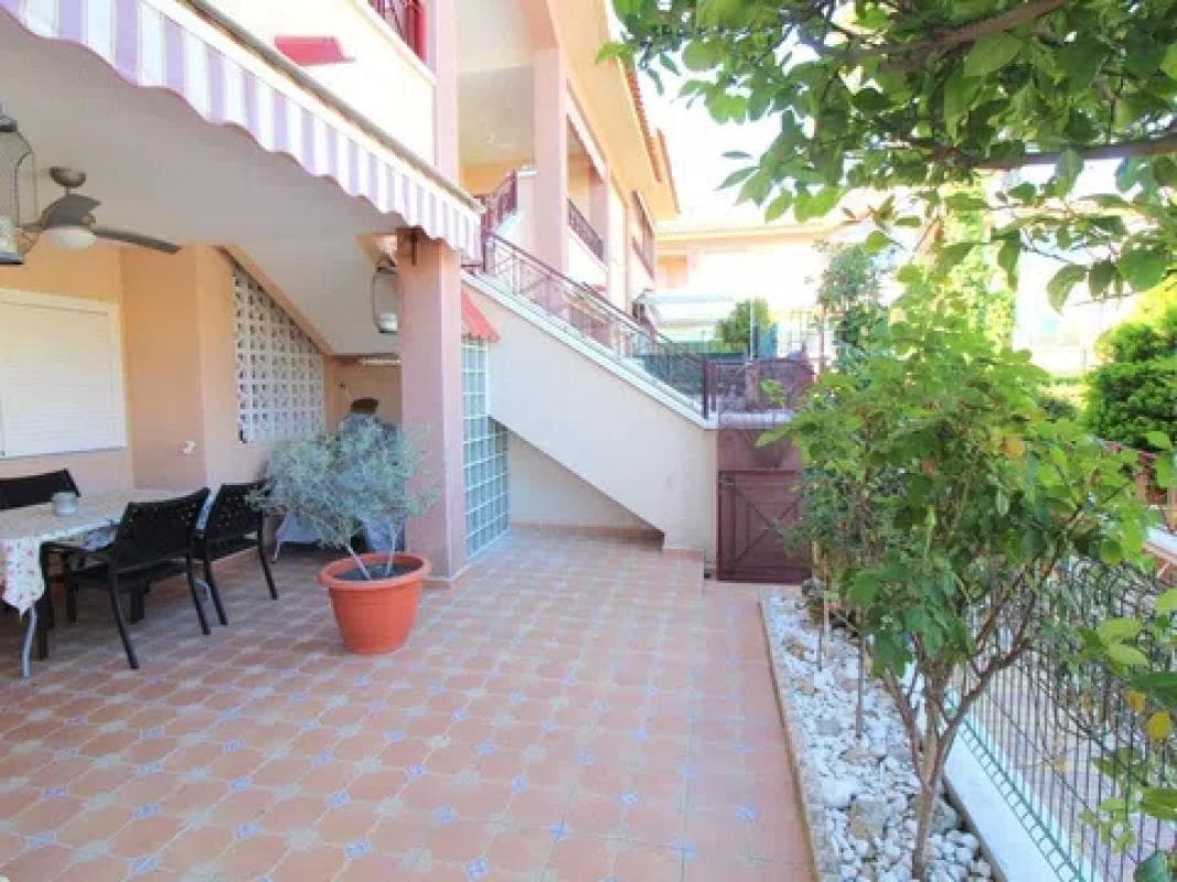 Venta de chalet adosado en Avenida de Polonia, 156 , Gran Alacant photo 3