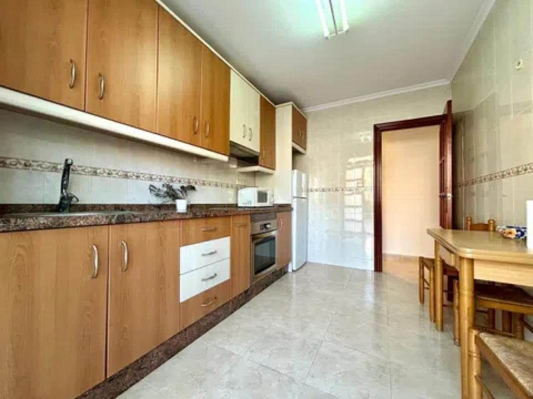 Venta de piso en Calle Catral, Torrevieja
photo 5
