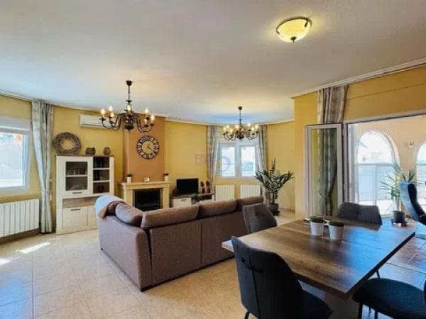 Chalet independiente en venta en Benijofar, Benijofar thumbnail 2