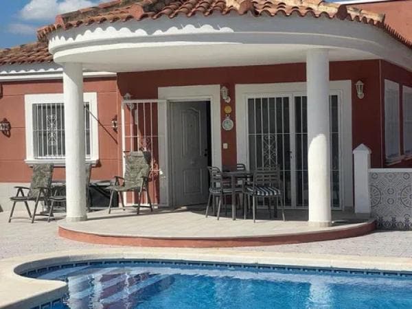 Casa independiente thumbnail 1
