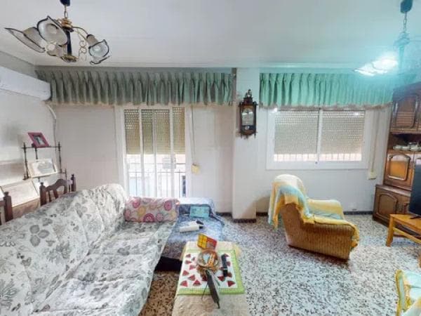 Venta de piso en Calle Pablo Picasso, Elche / Elx
thumbnail 1