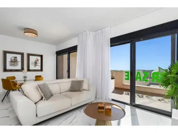 Independent chalet for sale in Ciudad de las Comunicaciones, San Miguel de Salinas
thumbnail 2