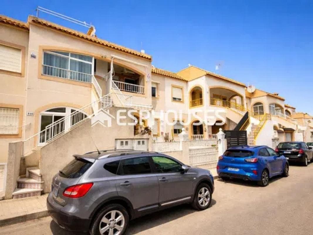 Sale of apartment in Barrio La Siesta - El Salado - Torreta, Torrevieja
photo 4