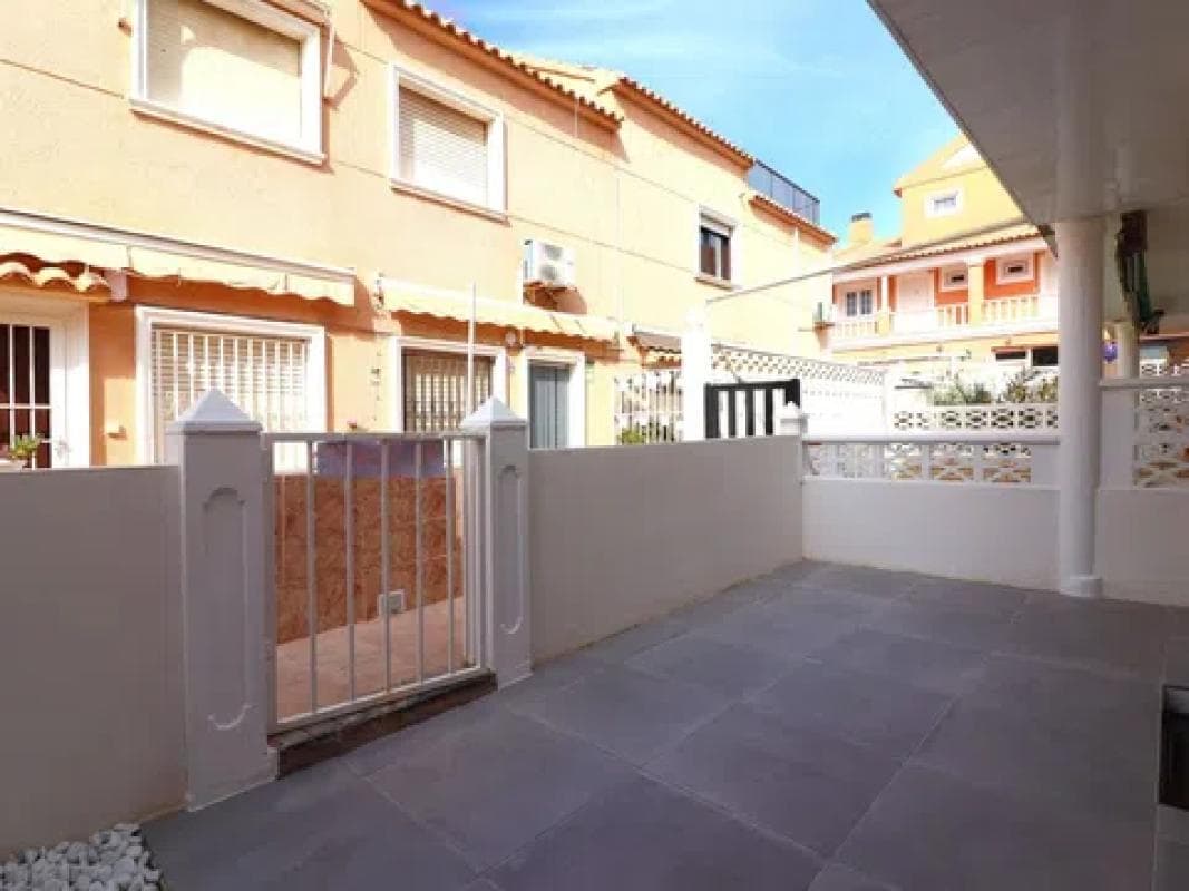 Продажа квартиры на Barrio Los Europeos, Торревьеха
photo 3