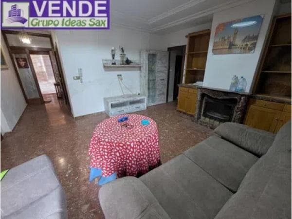 Venta de piso en Sax, Sax
photo 1
