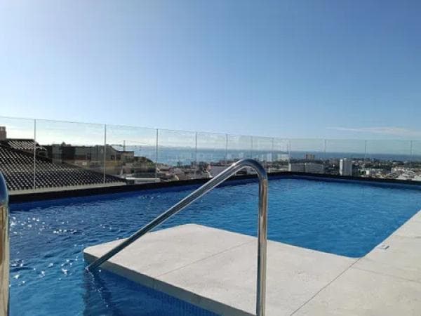 Sale of flat in Calle Valdepeñas, 12, Benalmádena
photo 1