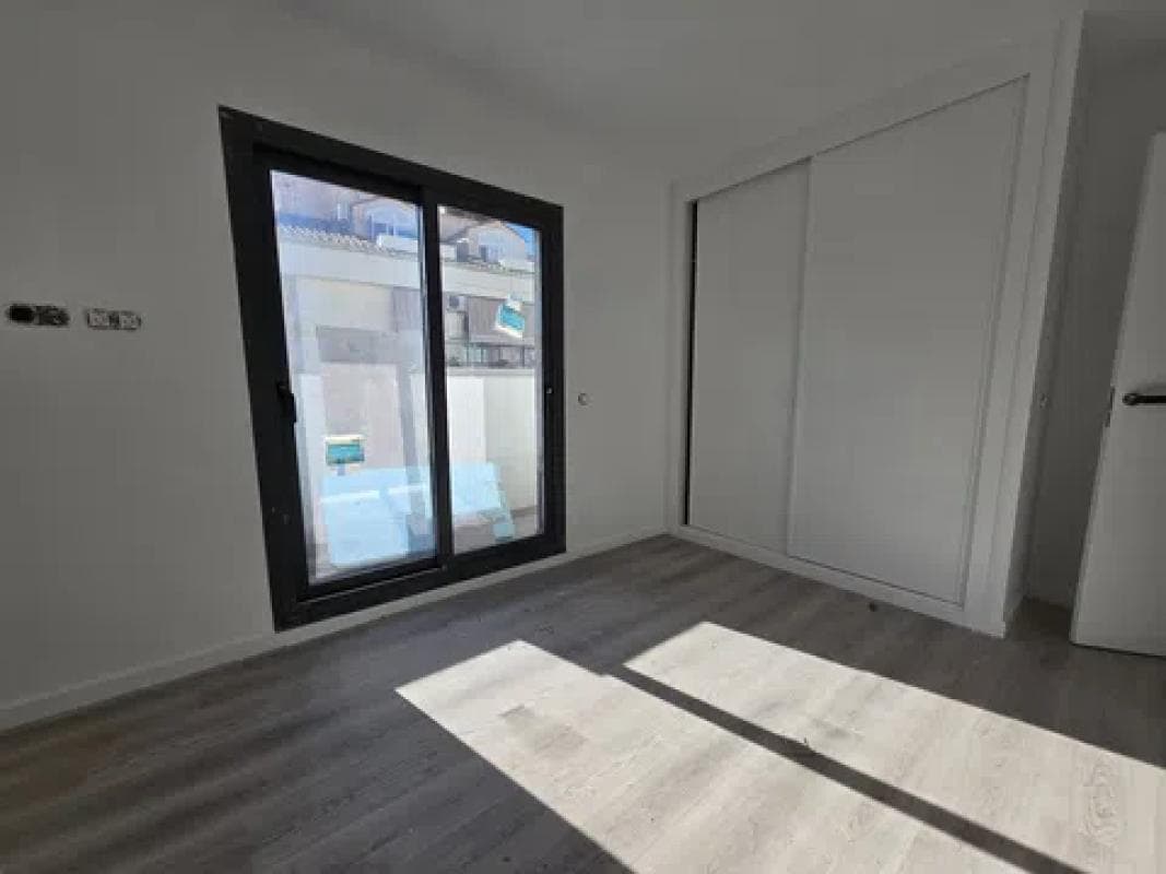Venta de piso en Calle Valdepeñas, 12, Benalmádena
photo 5